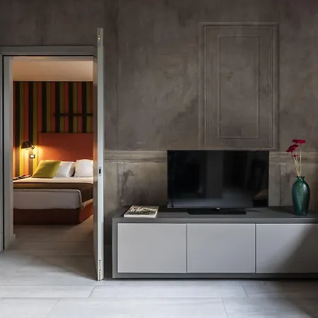 Fifty House Cellini Hotell Milano