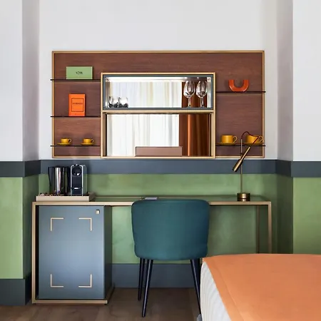 Hotell Fifty House Cellini Milano