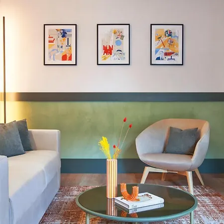 Fifty House Cellini Hotell Milano