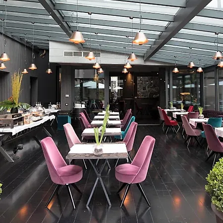 Fifty House Hotel