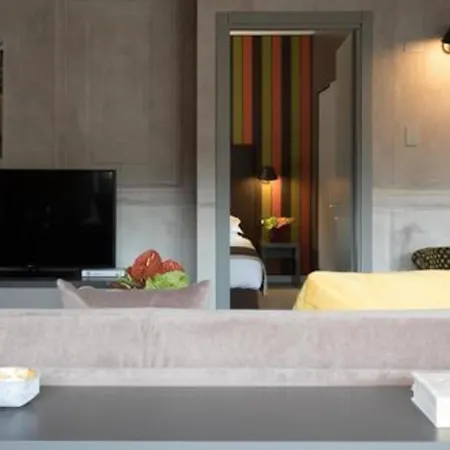 Отель Fifty House Cellini