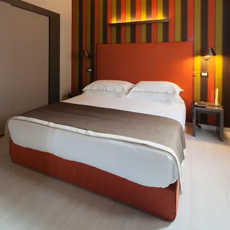 Fifty House Cellini 5* Милан