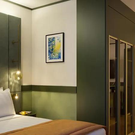 Fifty House 5* Milán